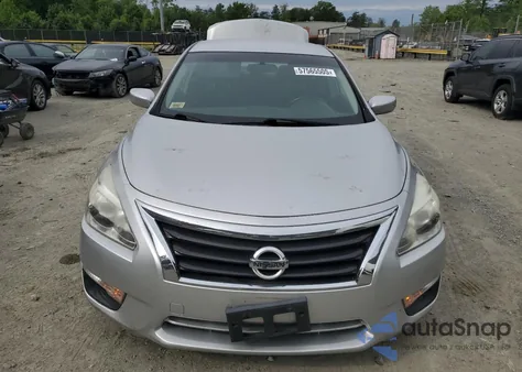 2013 Nissan Altima 2.5 z USA, uszkodzony, nr VIN 1N4AL3AP1DC282975
